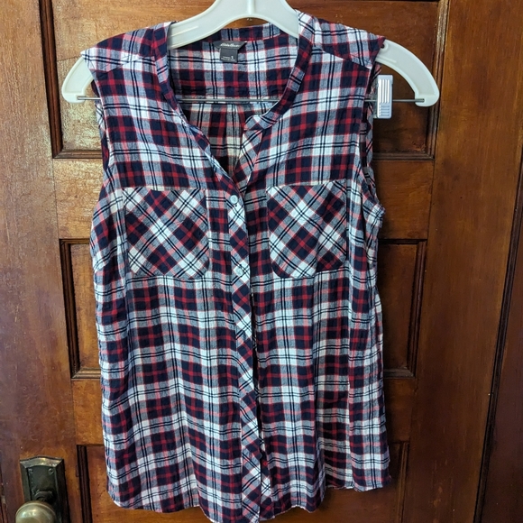 Eddie Bauer Red White and Blue button down tank - Picture 1 of 2